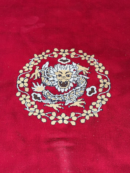 Alfombra rojo Dragón