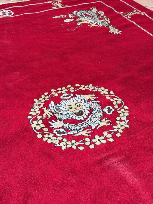 Alfombra rojo Dragón