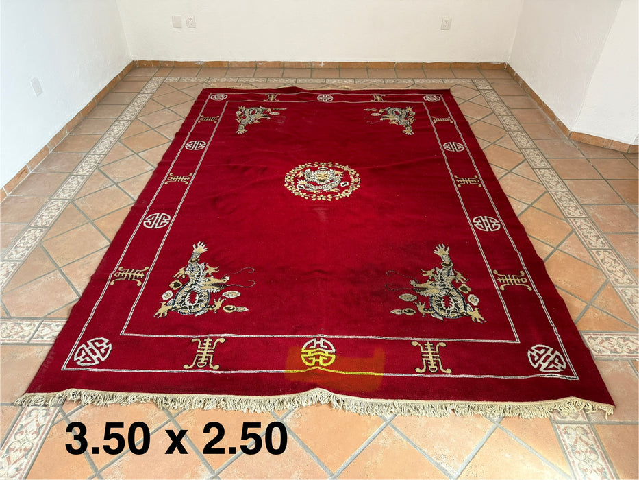 Alfombra rojo Dragón