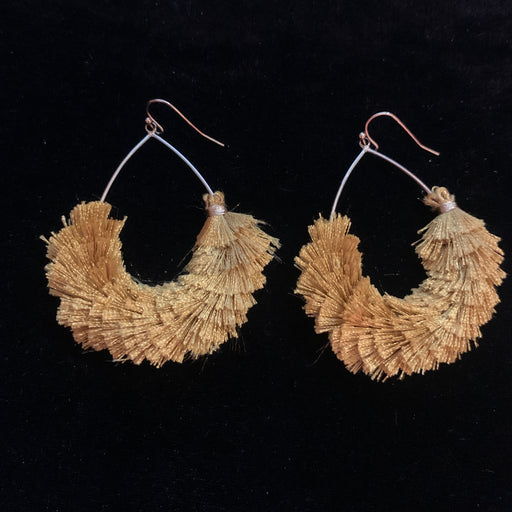 Aretes Hilos Dorados
