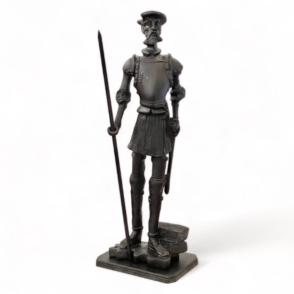 Estatuilla Quijote Solo Negro