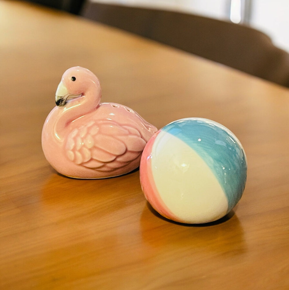 Salero y Pimentero Flamingo & Beach Ball
