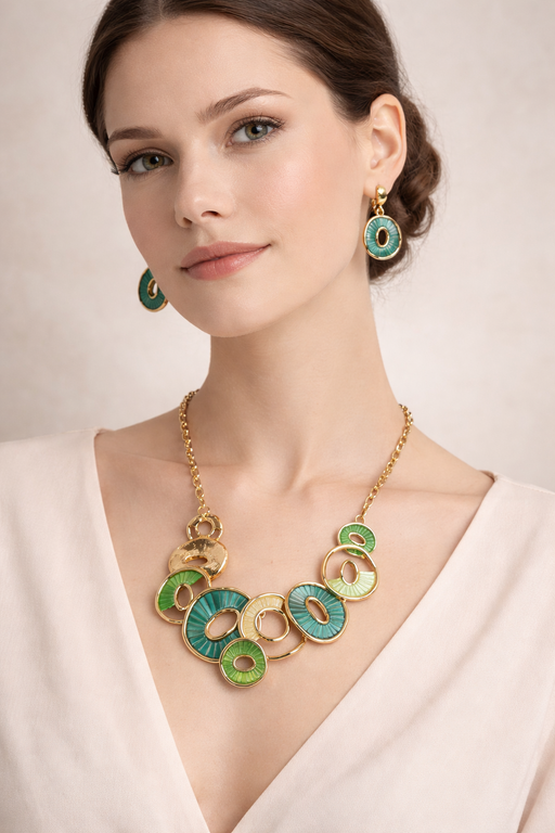 Set Collar y Aretes Geometricos Esmeralda