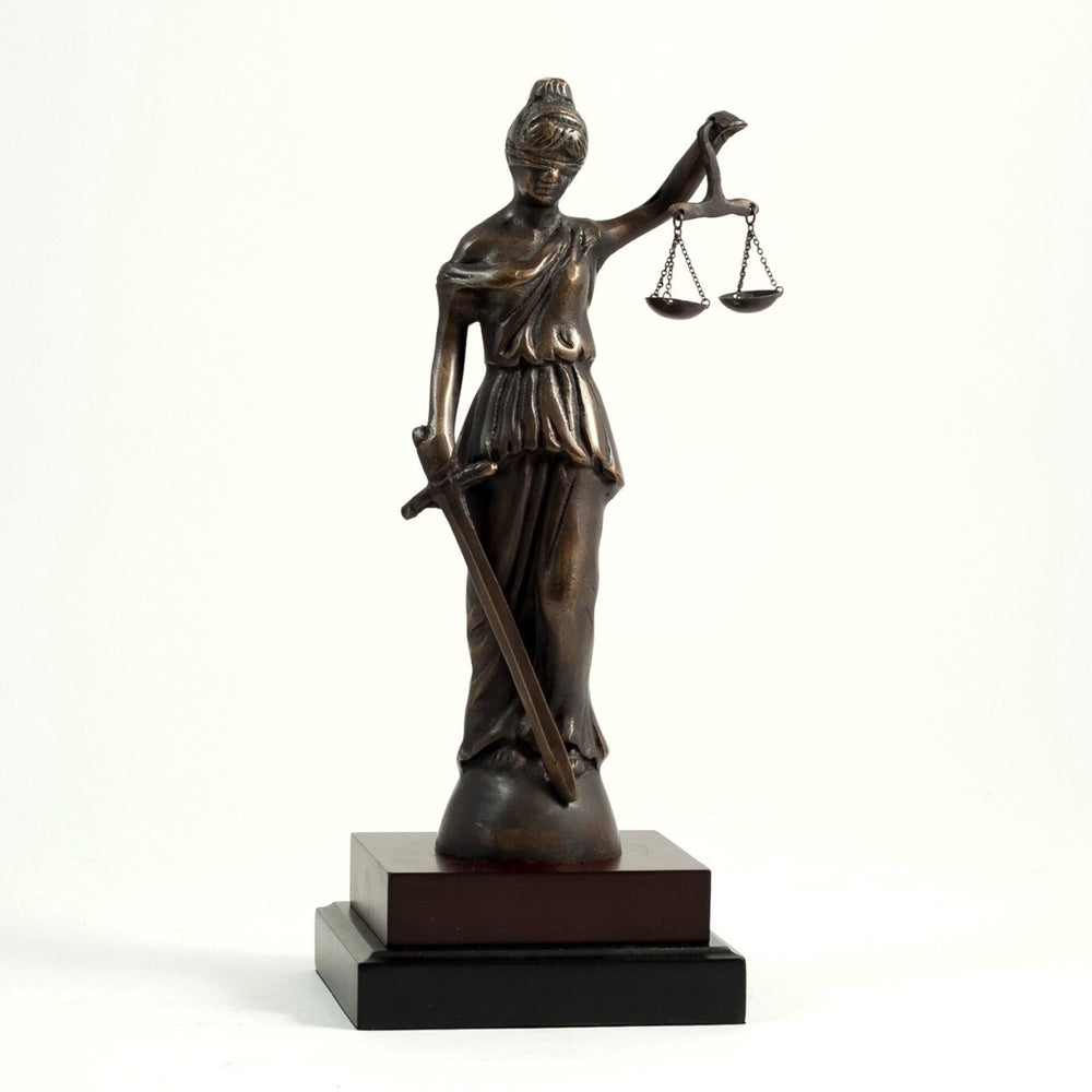 Lady Sculpture Justice